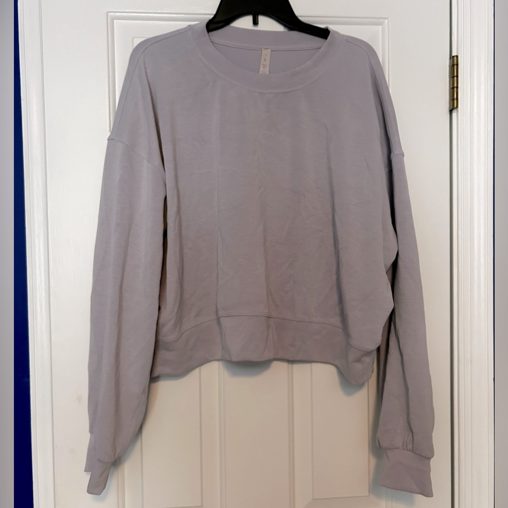Lululemon cropped crew